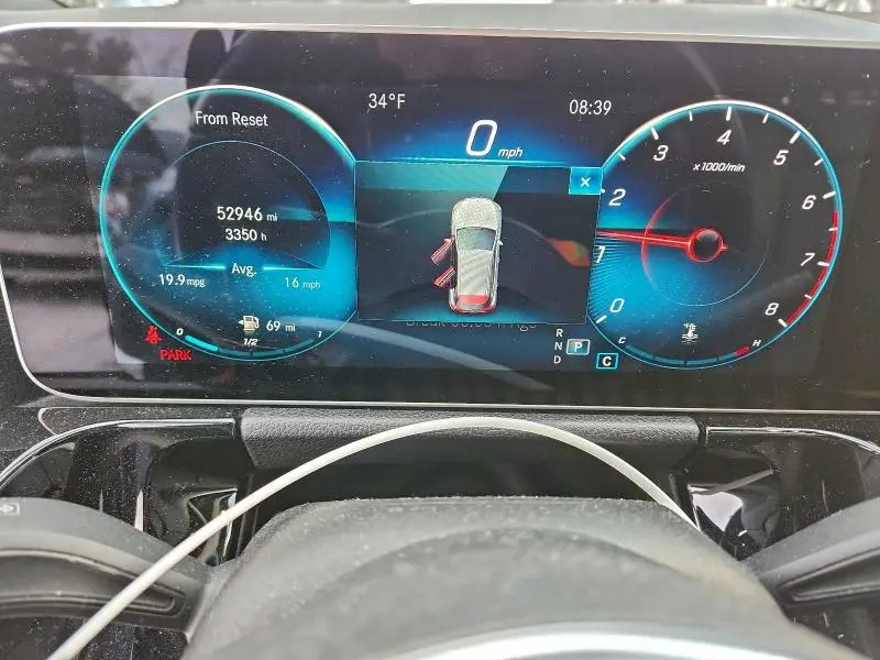 2021 MERCEDES-BENZ GLA 250 4MATIC  