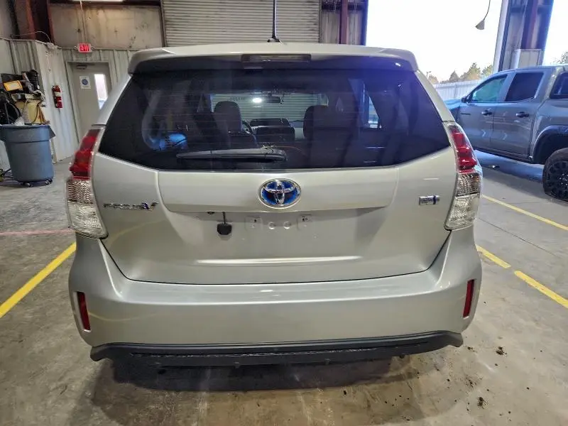 2015 TOYOTA PRIUS V   