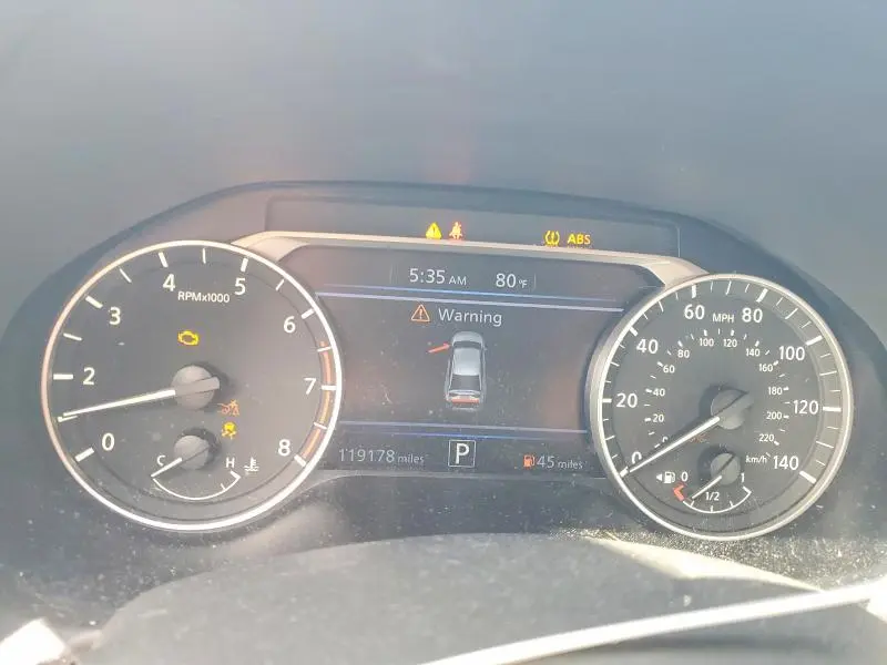 2023 NISSAN ALTIMA SV  