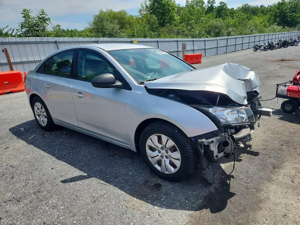 2015 CHEVROLET CRUZE LS  
