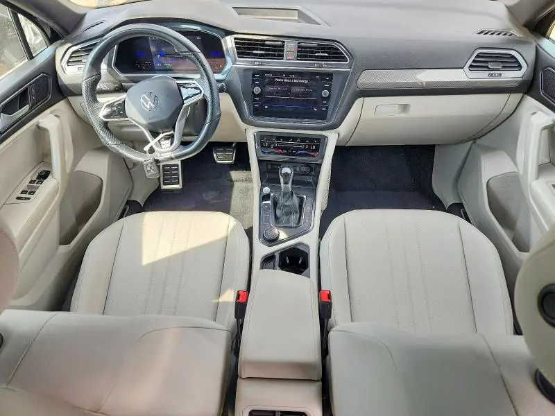 2023 VOLKSWAGEN TIGUAN SE R-LINE BLACK  