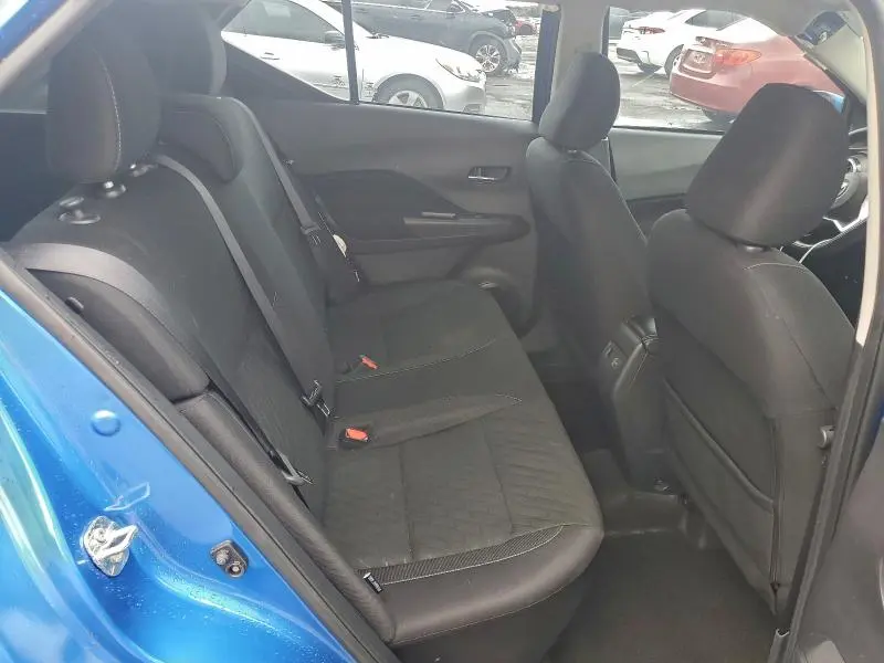 2023 NISSAN KICKS SV  