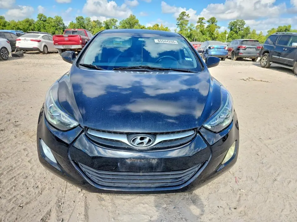 2012 HYUNDAI ELANTRA GLS  