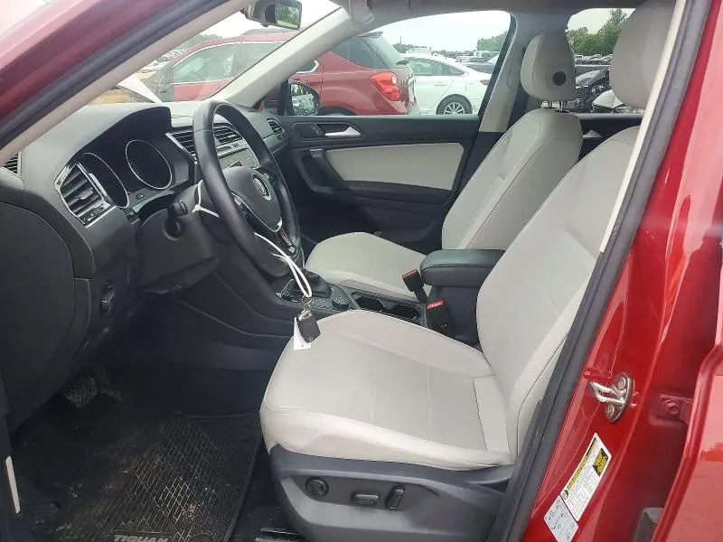 2019 VOLKSWAGEN TIGUAN SE  