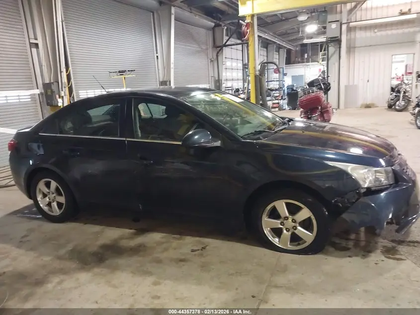 2013 CHEVROLET CRUZE 1LT AUTO