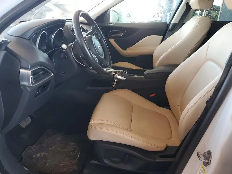 2018 JAGUAR F-PACE PREMIUM  