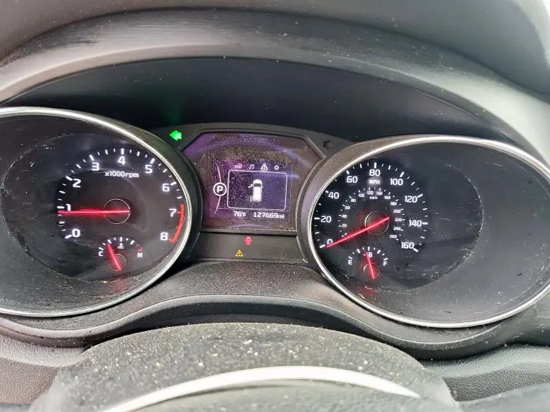 2018 KIA SEDONA LX  