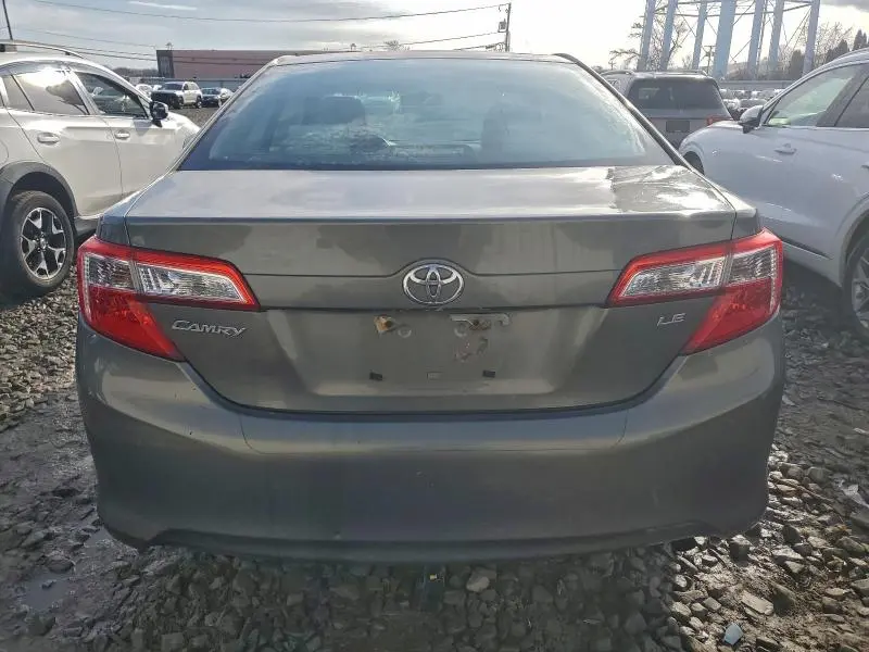 2014 TOYOTA CAMRY L  