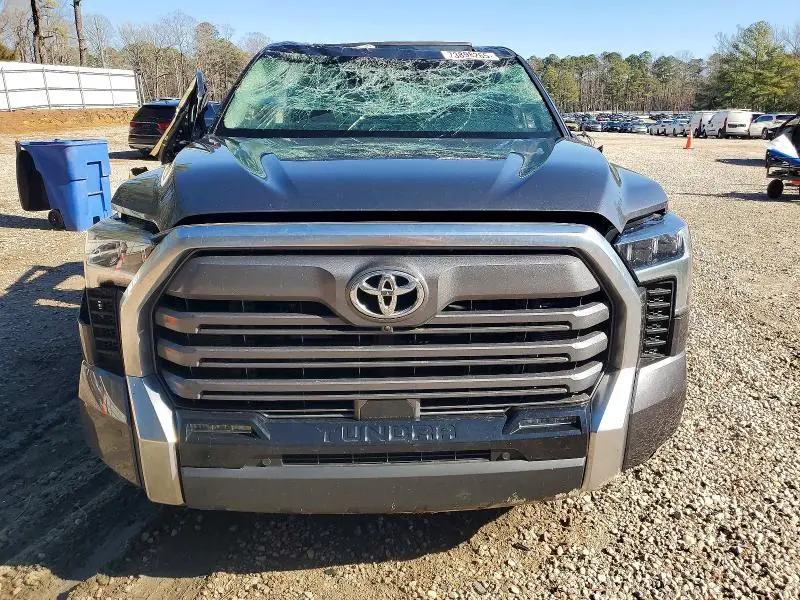 2023 TOYOTA TUNDRA CREWMAX LIMITED  