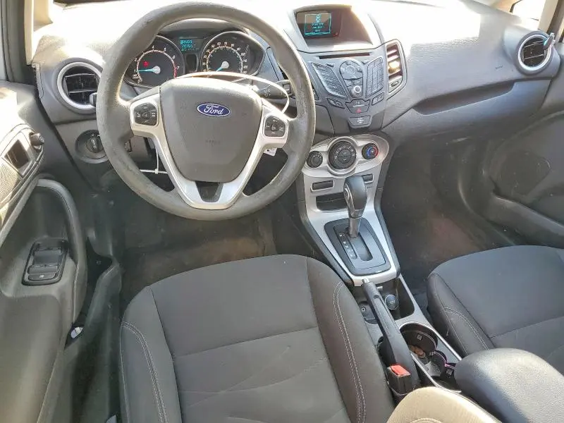 2017 FORD FIESTA SE  