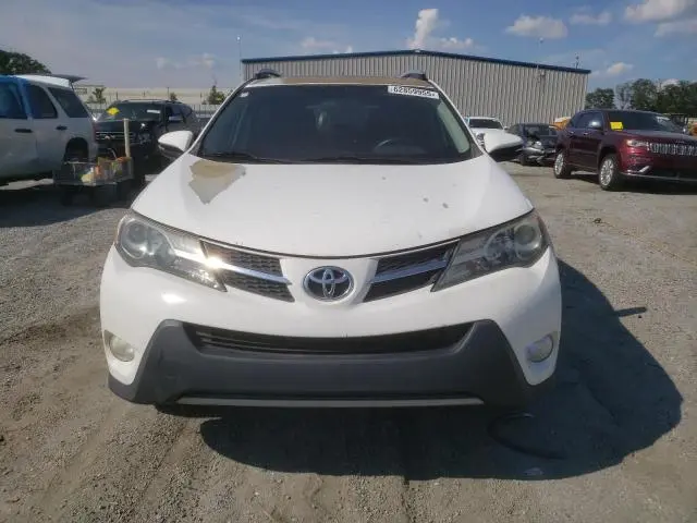 2015 TOYOTA RAV4 XLE  