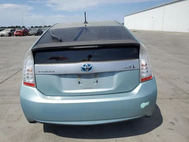 2014 TOYOTA PRIUS PLUG-IN   
