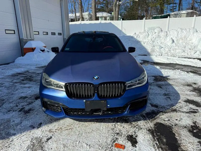 2018 BMW 750 I  