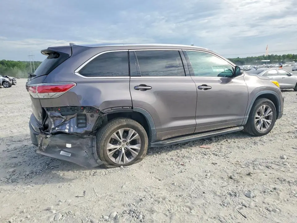 2014 TOYOTA HIGHLANDER XLE  