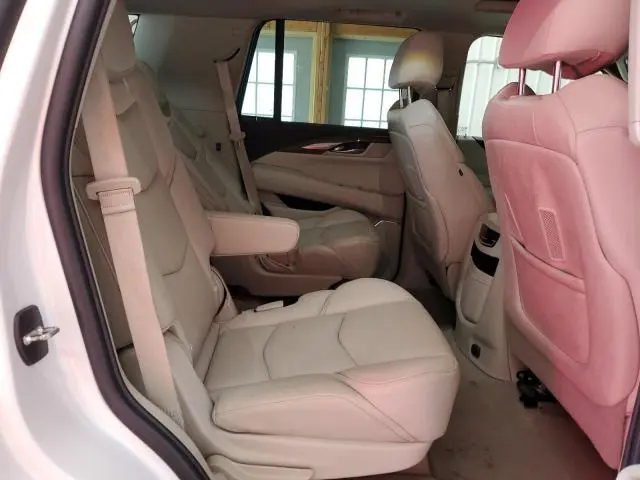 2019 CADILLAC ESCALADE LUXURY  