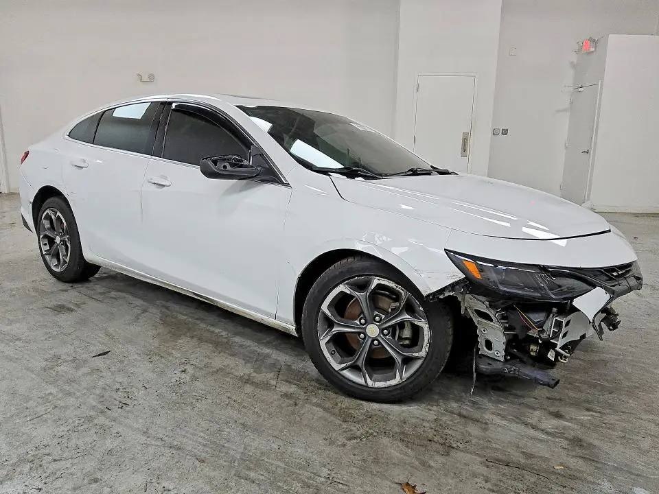 2022 CHEVROLET MALIBU LT  