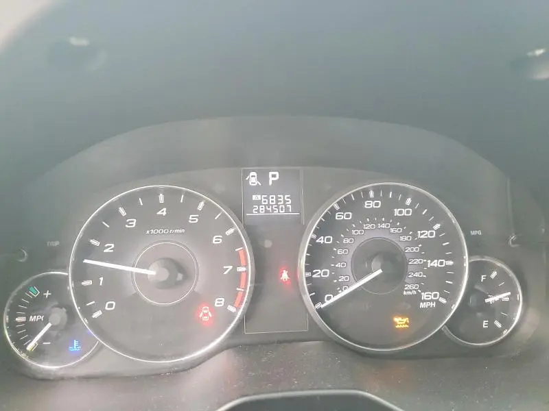 2011 SUBARU OUTBACK 3.6R LIMITED  