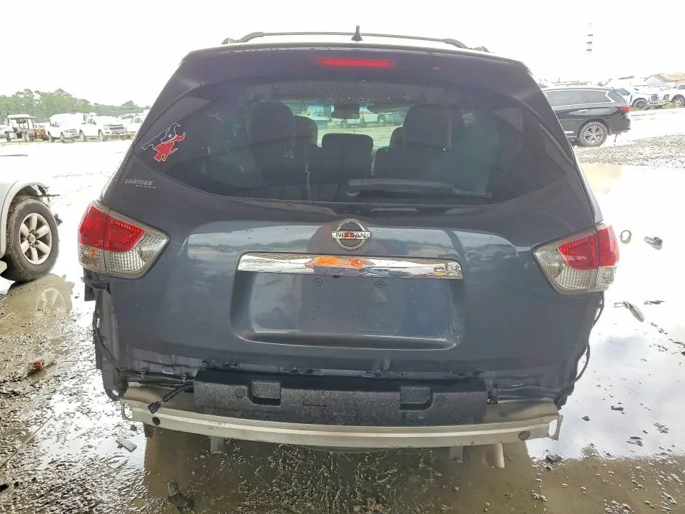 2014 NISSAN PATHFINDER SV  