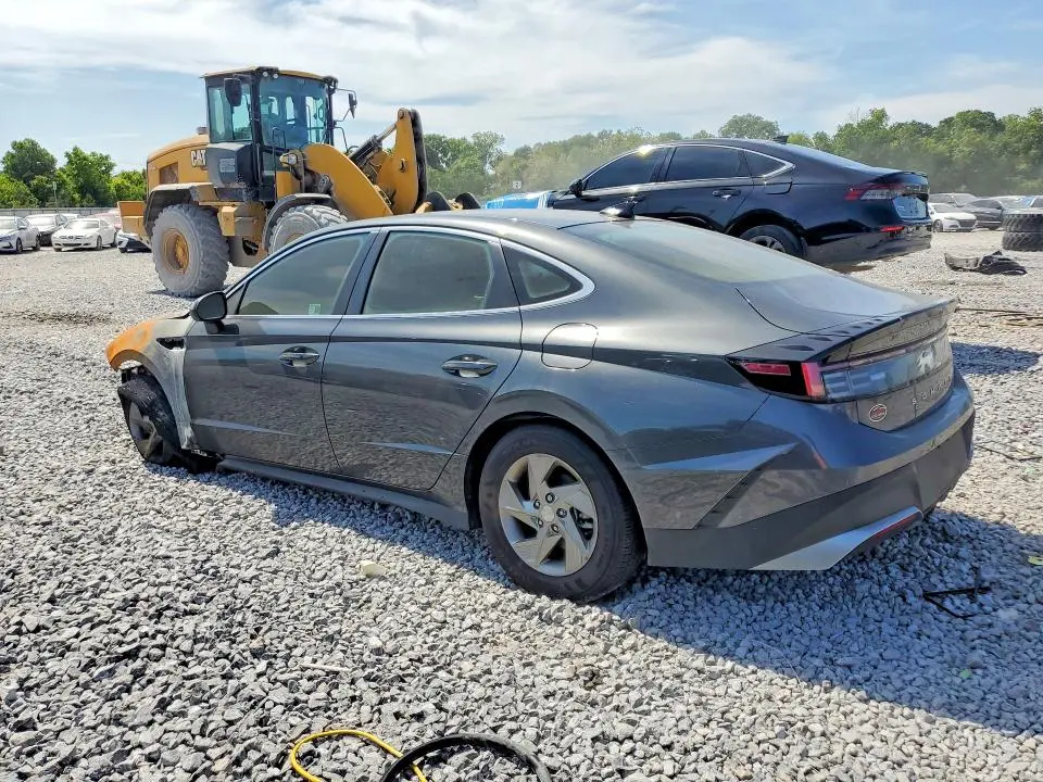 2025 HYUNDAI SONATA SE  