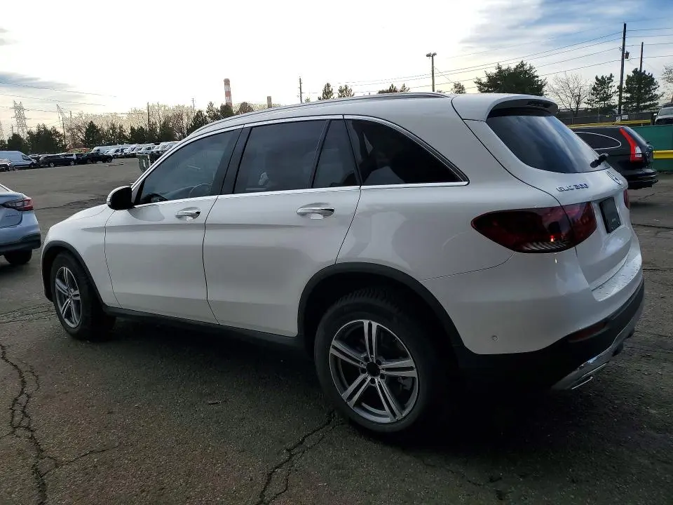 2021 MERCEDES-BENZ GLC 300 4MATIC  