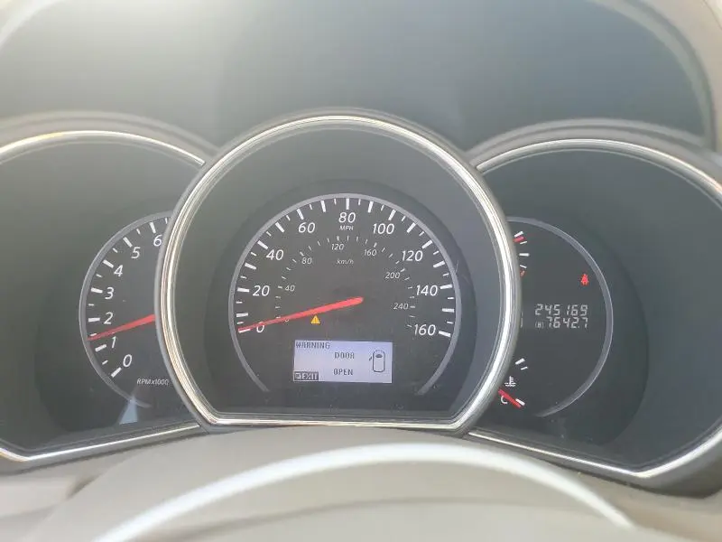 2012 NISSAN MURANO S  