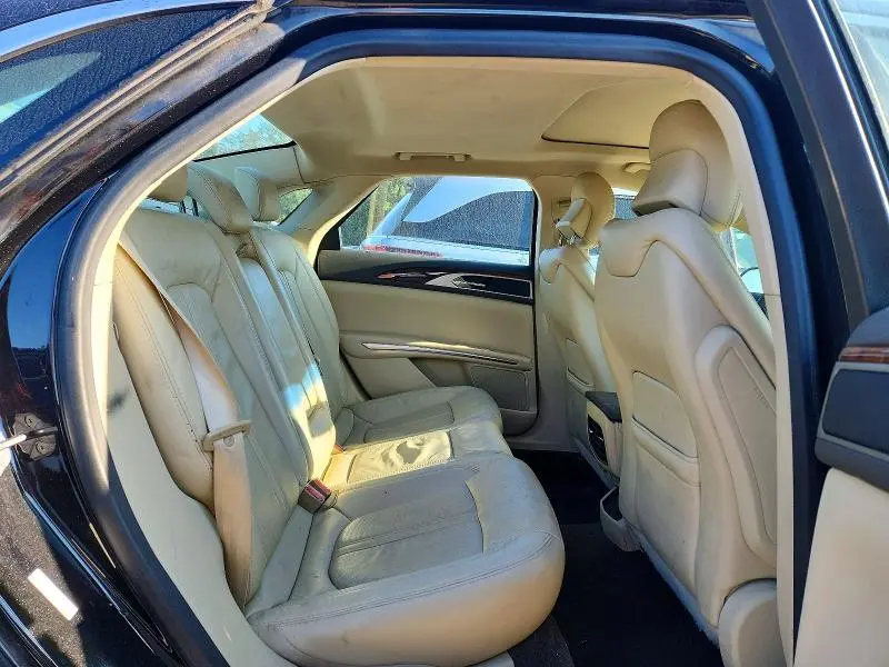 2014 LINCOLN MKZ   