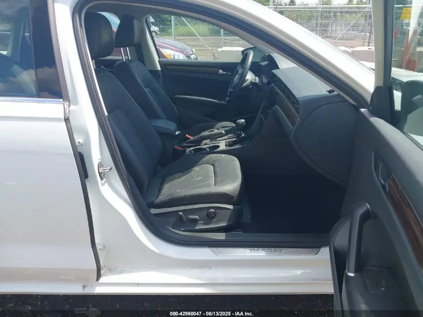 2020 VOLKSWAGEN PASSAT 2.0T SEL