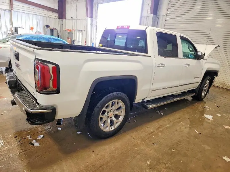 2018 GMC SIERRA K1500 SLT  