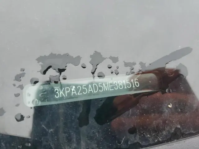 2021 KIA RIO S  