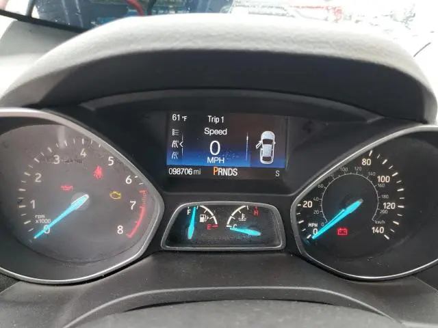 2017 FORD ESCAPE SE  