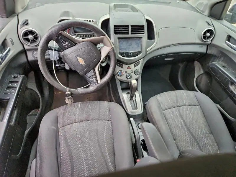 2016 CHEVROLET SONIC LT  