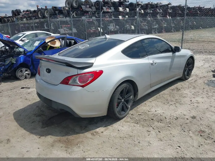 2010 HYUNDAI GENESIS  