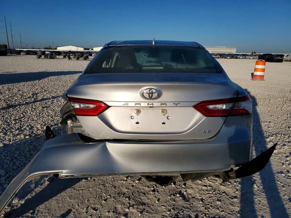 2019 TOYOTA CAMRY LE  