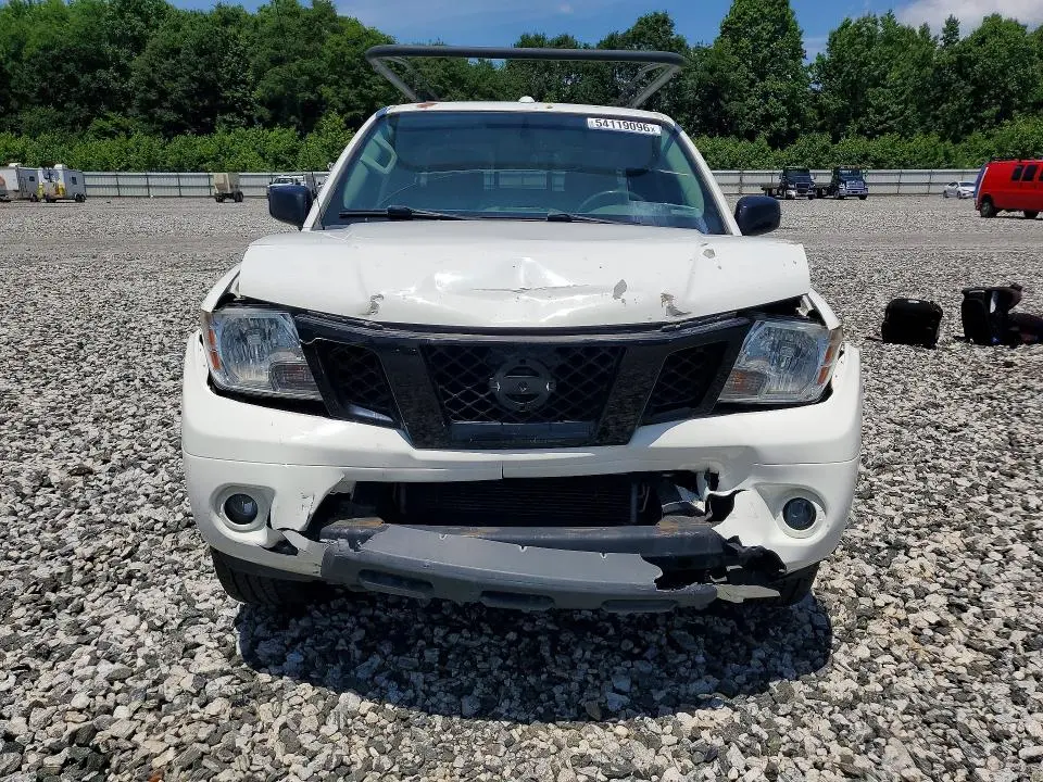 2018 NISSAN FRONTIER SV  