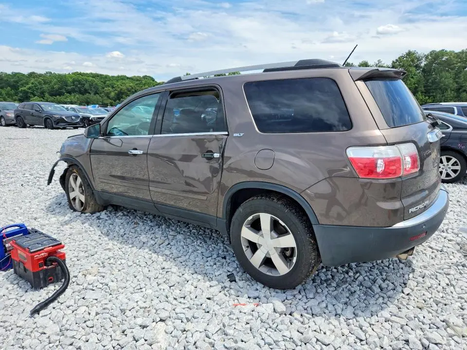 2011 GMC ACADIA SLT-1  