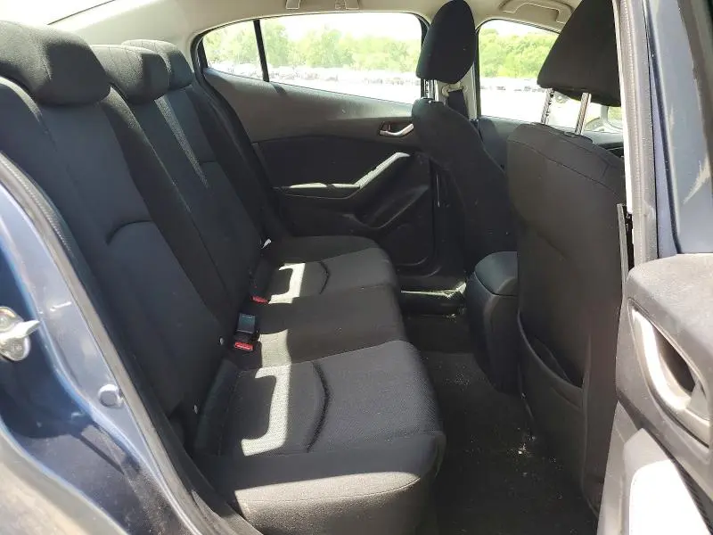 2016 MAZDA 3 SPORT  