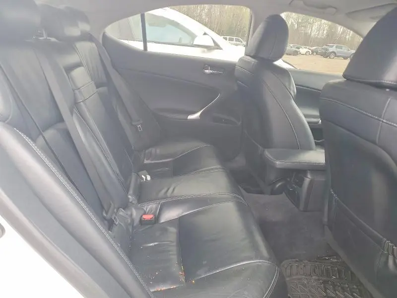 2011 LEXUS IS 250  