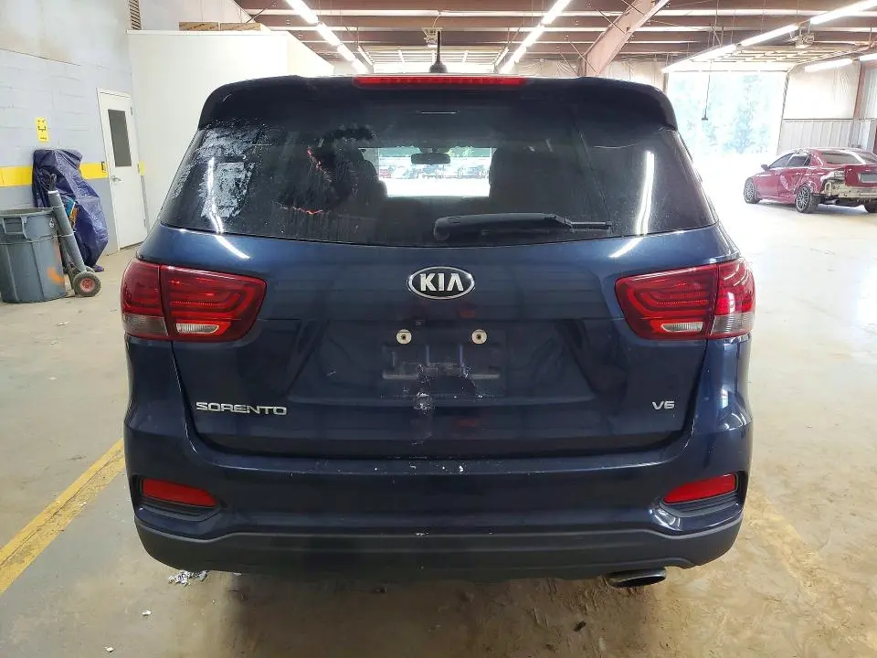 2019 KIA SORENTO LX V6  