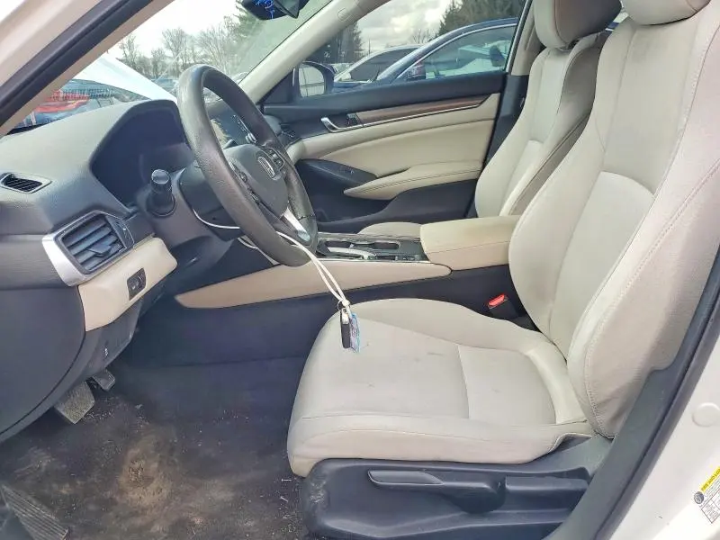 2019 HONDA ACCORD LX  