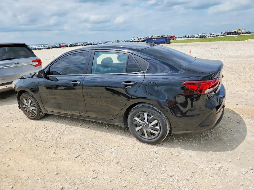 2022 KIA RIO S  