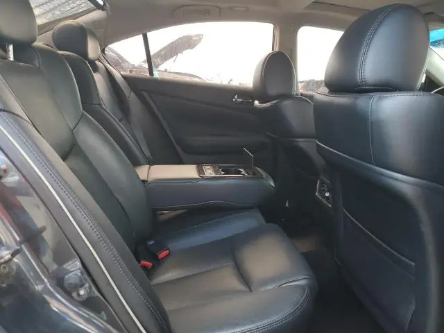 2010 NISSAN MAXIMA S  