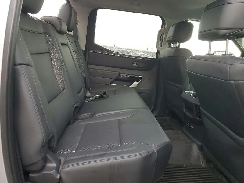 2024 TOYOTA TUNDRA LIMITED  
