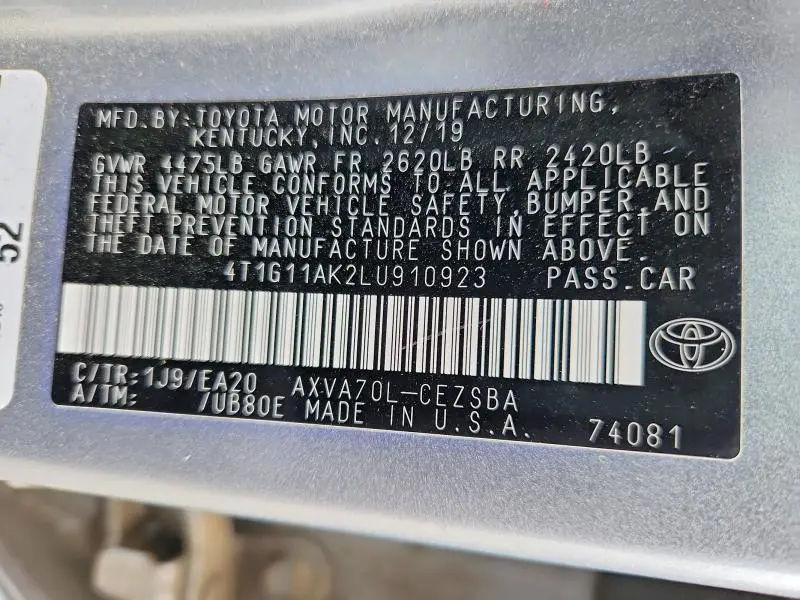 2020 TOYOTA CAMRY SE  
