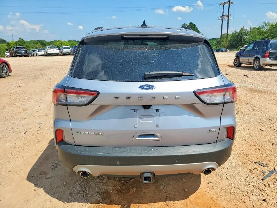 2022 FORD ESCAPE TITANIUM  