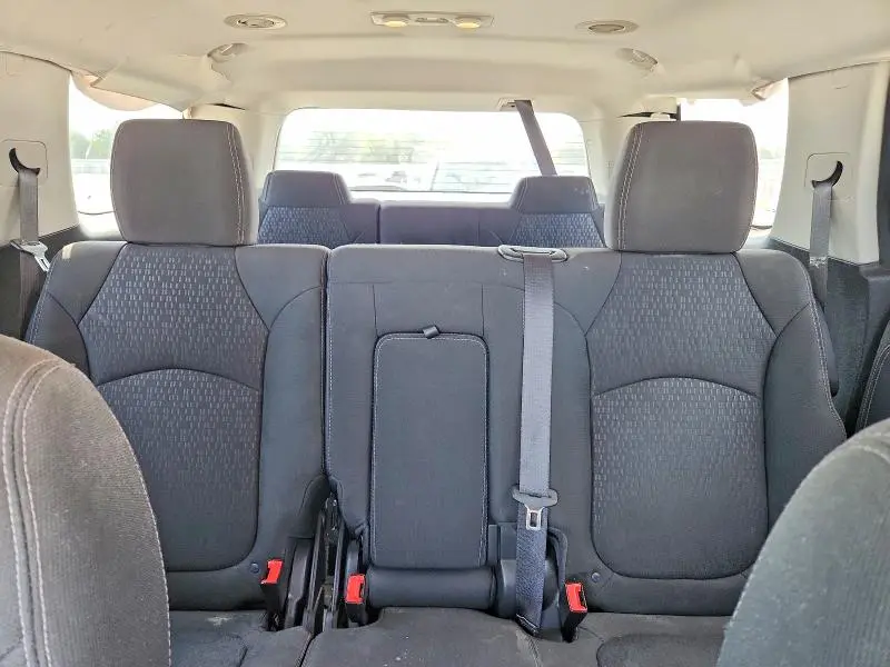 2016 GMC ACADIA SLE  