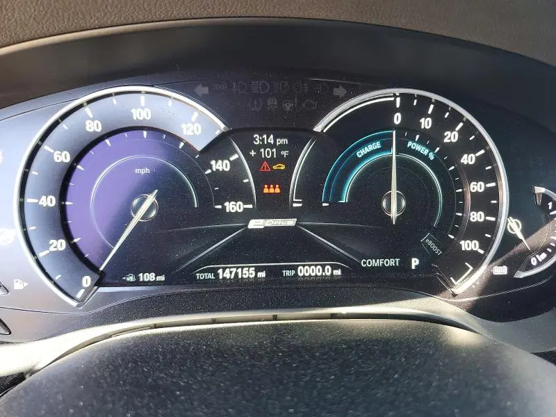2018 BMW 530XE   