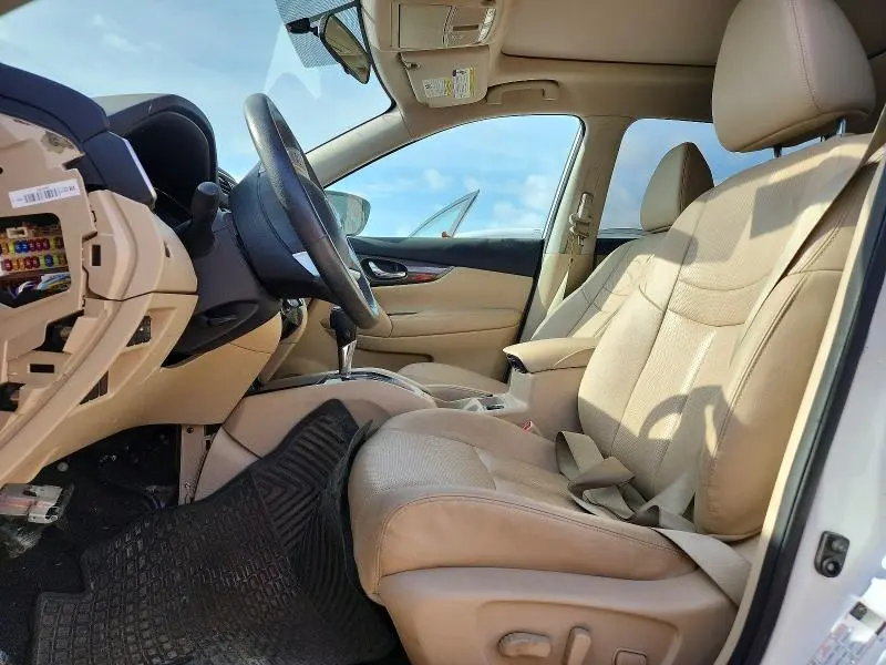 2016 NISSAN ROGUE SL  