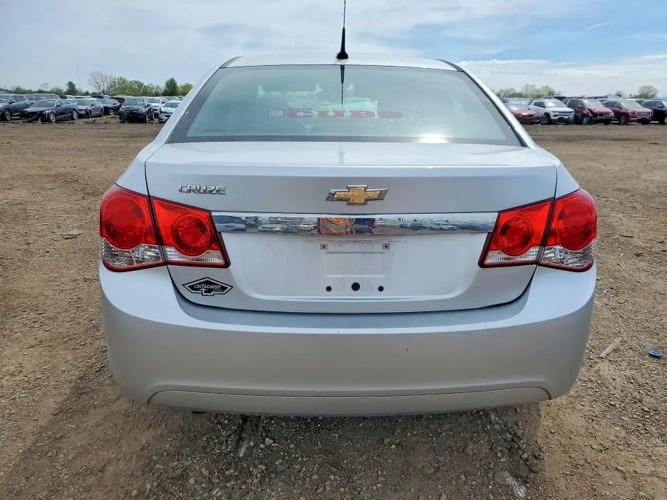 2013 CHEVROLET CRUZE LS  