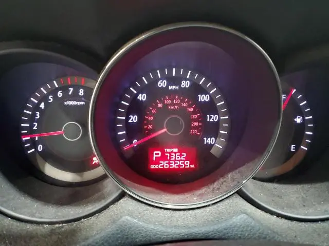 2013 KIA FORTE LX  