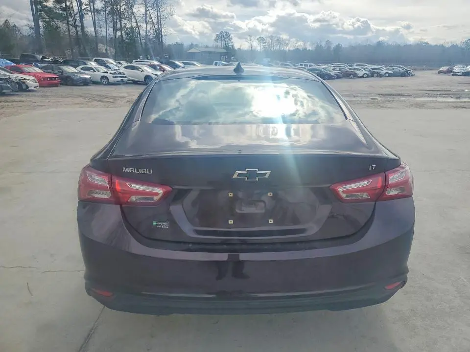 2021 CHEVROLET MALIBU LT  